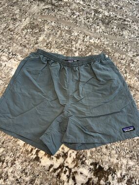 Patagonia Men's Baggies Shorts - Size medium in Slate